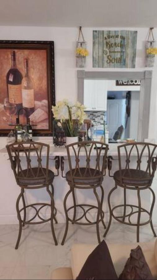 Palm Springs 3-Bedroom 2-Bath 5 Miles To The Beach เลกเวิร์ท ภายนอก รูปภาพ