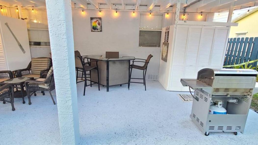Palm Springs 3-Bedroom 2-Bath 5 Miles To The Beach เลกเวิร์ท ภายนอก รูปภาพ